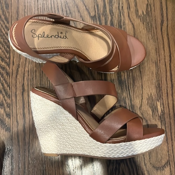 Brown wedge sandals - size 7.5. Never worn - new in box. - Picture 2 of 4